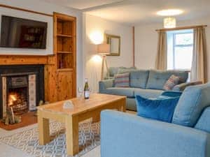 Living room | Woodside Farmhouse, Blairgowrie