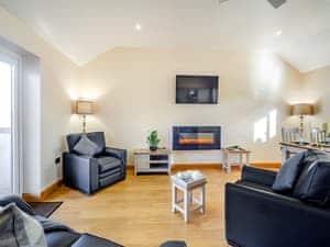 Living area | Pwyll Cottage - Bryn Awel Caravan Park, Pentraeth
