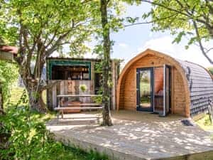 Exterior | Cariad, Fishguard