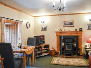 Living room/dining room | The Cottage, Braes