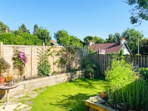 Garden | The Wee Cottage - The Wee Places, Dunfermline