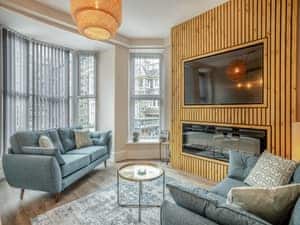 Living area | Llety Clyd, Barmouth