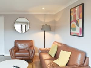Living room/dining room | Chancellor House, Glasgow
