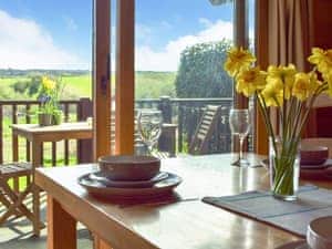 Dining Area | Cwm Gain, Porthgain, near St David&rsquo;s