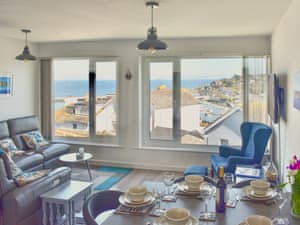 Living area | Seagulls View, Brixham