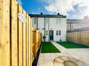 Exterior | Denburn Cottage, Colinsburgh, near Elie and Anstruther