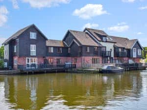 Exterior | Lily&rsquo;s Cottage, Wroxham