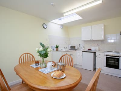 Kitchen/diner | Apartment Fourteen - Broadshade Holiday Apartments, Paignton