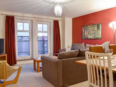 Living room/dining room | The Retreat, Whitby