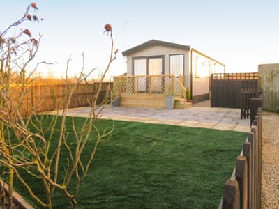 Exterior | Windy Roost Lodge, Tydd St Giles