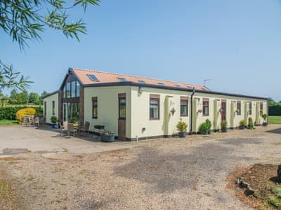 Exterior | Cowslip Cottage - Clapham Holme Farm Cottages, Great Hatfield, near Hornsea