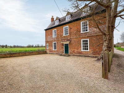 Exterior | Salt House - Berkeley Castle, Berkeley