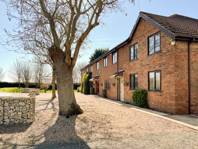 Setting | The Old Barn - Ashtree Court, Addlethorpe