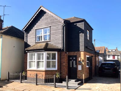 Exterior | Whitstable Getaways - Sea Scape - Seaside Escapes, Whitstable