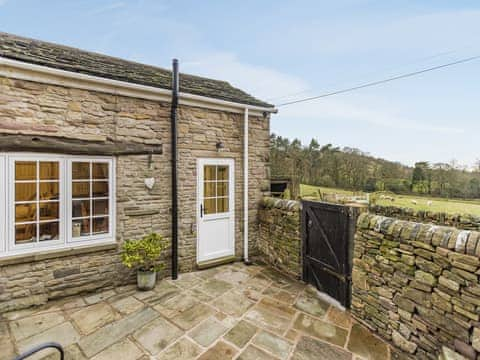 Garden | Oakenbank Barn, Bollington, near Macclesfield