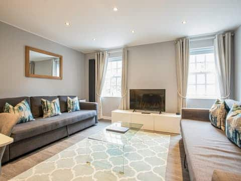 Living room | The Larkin - Castle Mews, Oxford