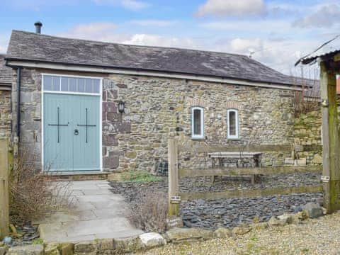 Stone-built Holiday cottage | Ravens Roost - Upper Farm Barns, Mathry, near St Davids