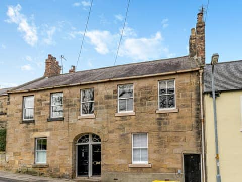 Exterior | Grosvenor House, Alnwick