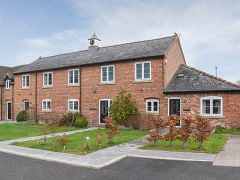 Exterior | Apple Tree Barn - Brook House Farm, Minshull Vernon, near Nantwich