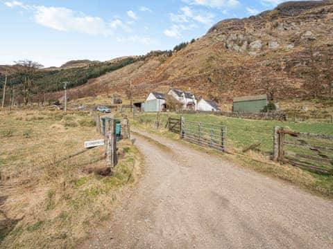 Setting | Stonefield Farm Cottage, Glen Massan, near Dunoon