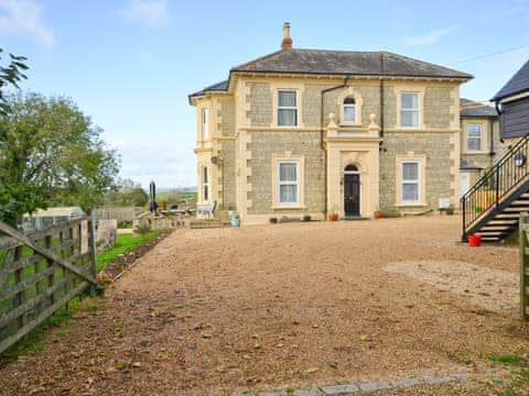 Exterior | Clevelands Country House - Clevelands Country Holidays, Wroxall