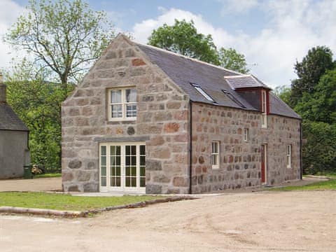 Exterior | Greenlands, Banchory