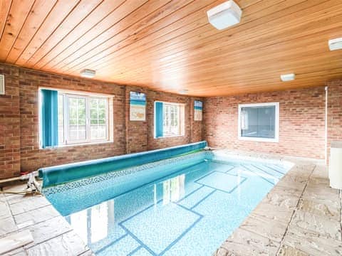 Swimming pool | Northstead Lodge, Flamborough