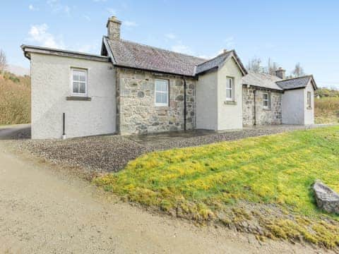 Exterior | Allt Bronach - Gaskbeg Farm, Laggan