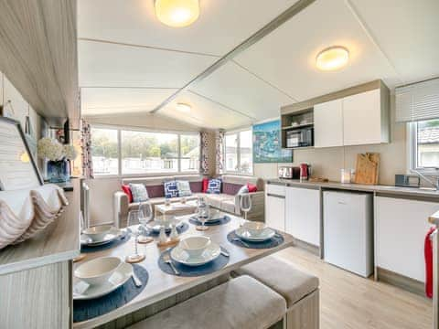 Open plan living space | The Sea Shells, Pentewan, near Mevagissey