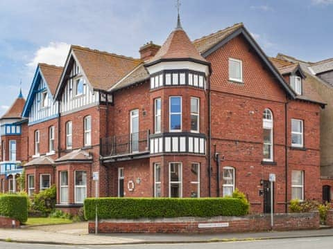 Exterior | Turret Retreat, Whitby