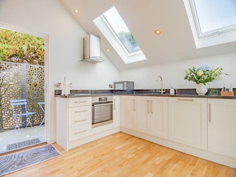 Kitchen area | Gunn&rsquo;s Loft, Smallburgh, near Horning