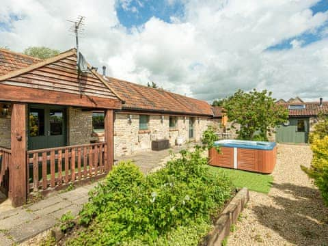 Exterior | Bramley Barn, Wick