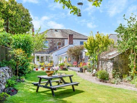 Exterior | Fern House, Redruth, near Portreath