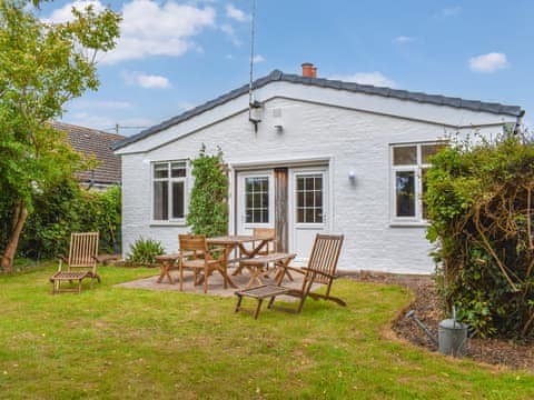 Exterior | The Jolly Boat, St Mary&rsquo;s Bay, near Romney Marsh