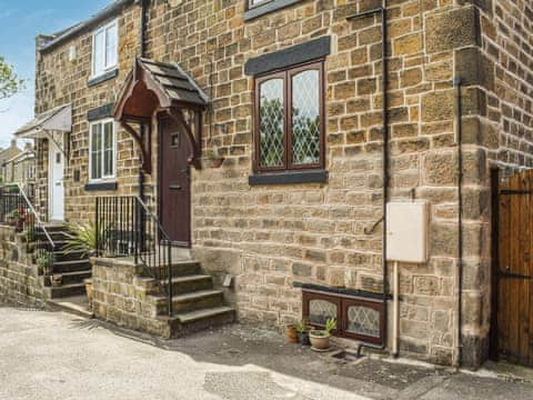 Exterior | Weavers Cottage, Barnsley