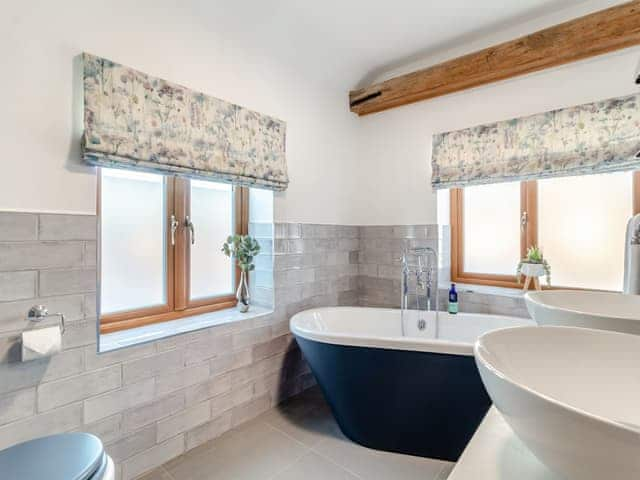 Bathroom | Landers Mews, Trunch, near North Walsham