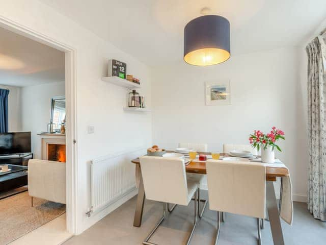 Dining room | Fulmar Retreat, Amble