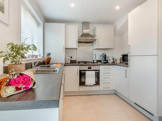 Kitchen | Fulmar Retreat, Amble