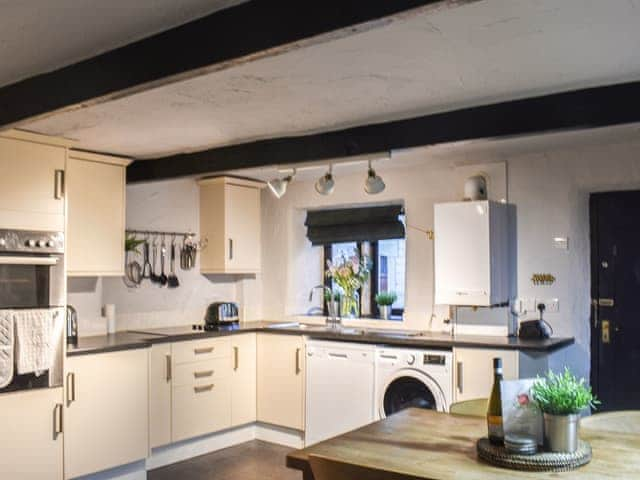 Kitchen/diner | Chattox Cottage, Barrowford