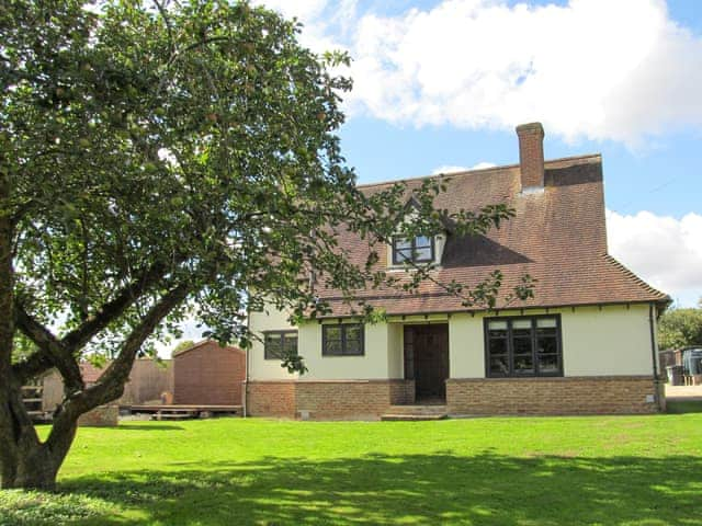 Garden | Maytree Cottage, Dumpling Green, near Dereham