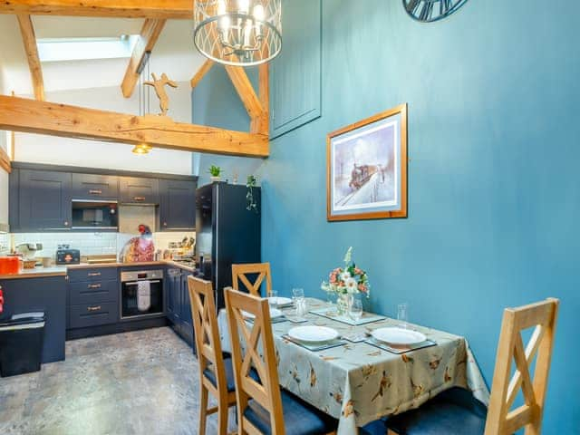 Kitchen/diner | Leeds No 1 - Old Station Masham, Masham