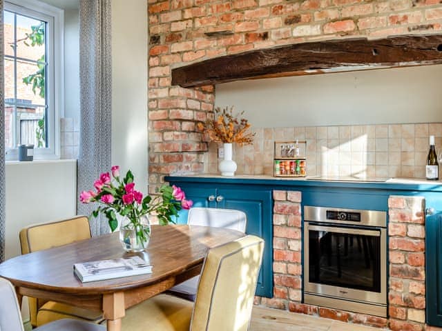 Kitchen/diner | Owl Barn, Benington