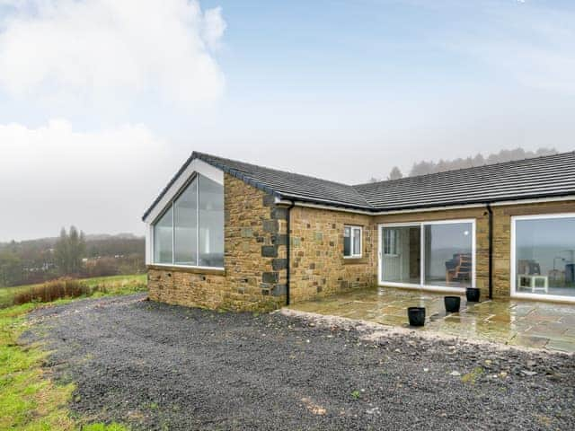 Exterior | Hen House View 1 - Hen House Holidays, Haslingden, near Rossendale