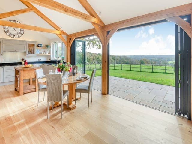 Open plan living space | Windover Barn, Horsham