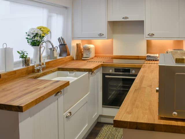 Kitchen | Beachview Cottage, Scratby, Near Great Yarmouth