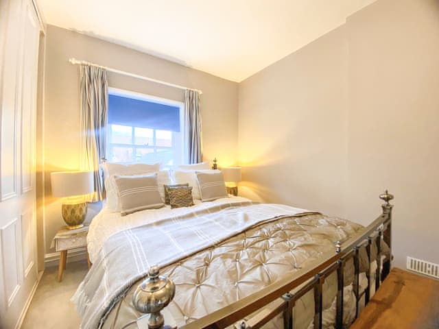 Double bedroom | Alma House, Marlborough