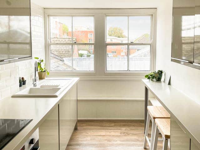 Kitchen | Cosy Apartment, Winchester