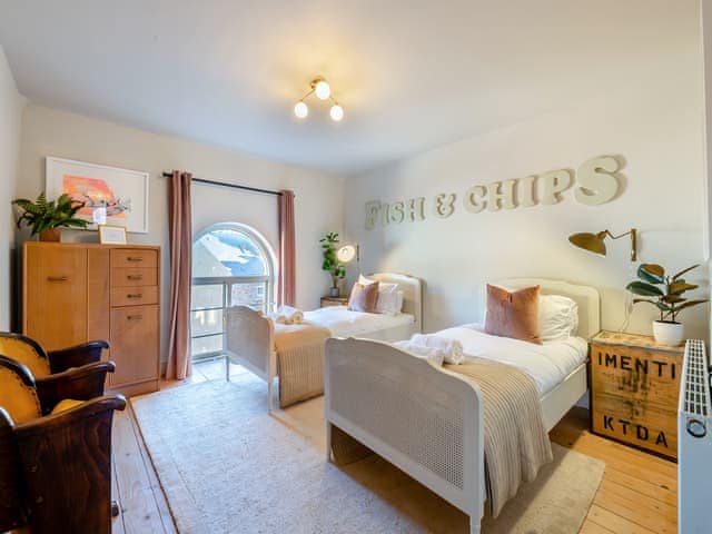 Twin bedroom | The Townhouse - Church House, Scarborough