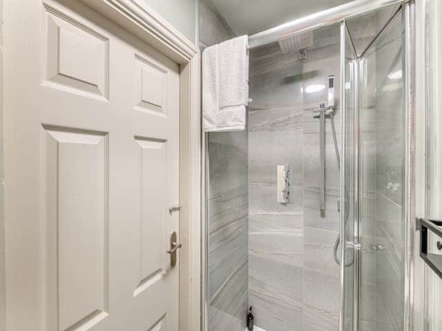 Shower room | The Townhouse - Church House, Scarborough