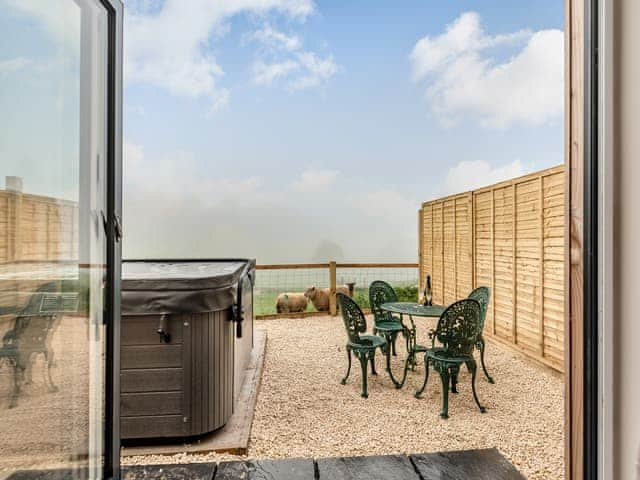 Outdoor area | Valley View - Hole Farm, Alderbury, near Salisbury